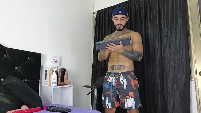 john cartter1 online show from 02.13.25