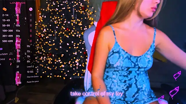 ReggieMeow online show from 12.27.24