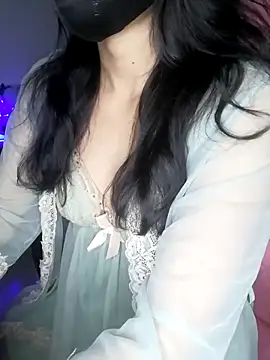 Snapshot of _Linez_ chatting on 03.16.25  Linez  online show from 03.16.25