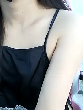 Snapshot of _Linez_ chatting on 09.08.25  Linez  online show from 09.08.25