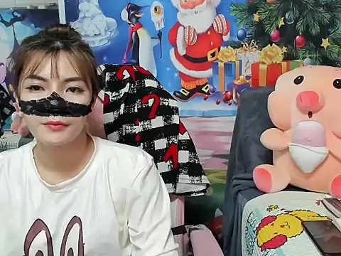 Sugar lipsz online show from 12.18.24