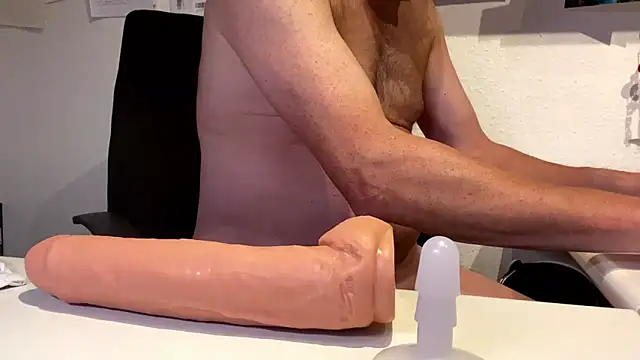 Geilerjung69 online show from 11.03.25