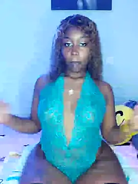 Lyiaspark online show from 11.18.25