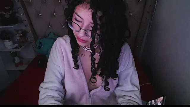 CherieCurl online show from 11.10.25