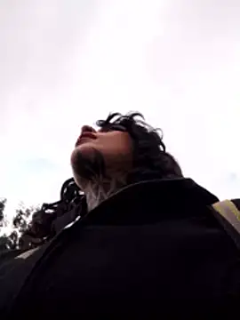 taaylor33 online show from 12.20.25