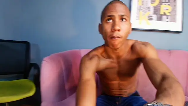 Snapshot of Ethan_Fox11 chatting on 03.15.25 Ethan Fox11 online show from 03.15.25