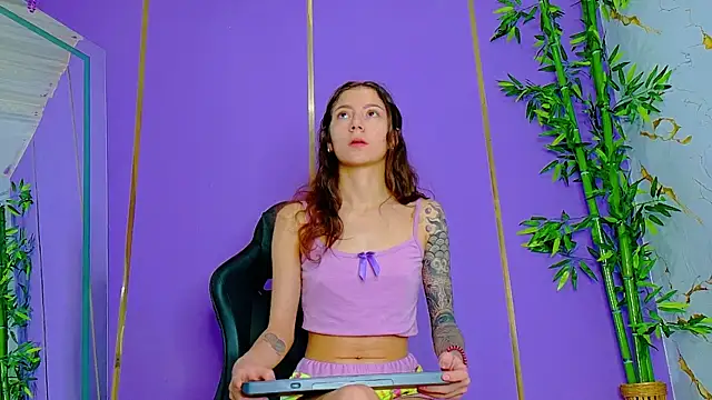 scarlet-jonesx online show from 10.09.25