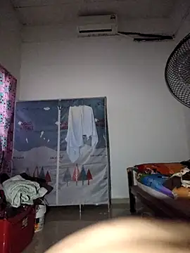 LiuQianXi5726 online show from 01.31.25