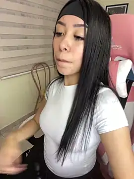 Starliee   online show from 03.04.25