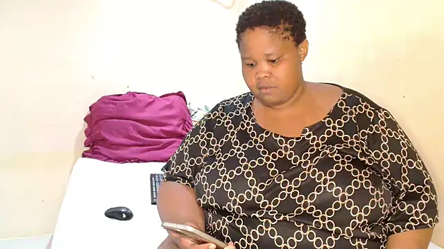 19bootylicious online show from 03.04.26