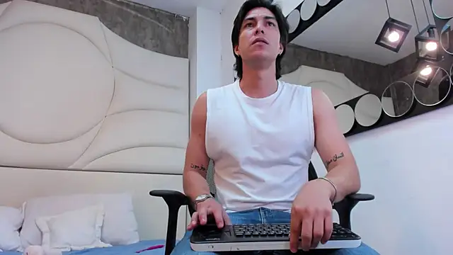 Karimferrer online show from 09.11.25