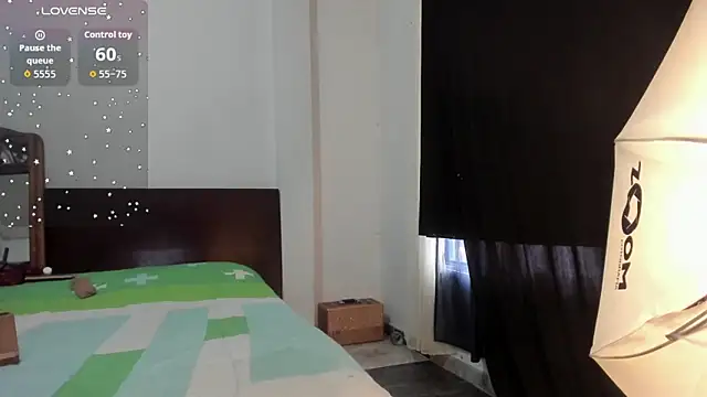 latinaStepmom online show from 02.06.26