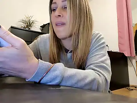 sweethotmilf888 online show from 02.12.25