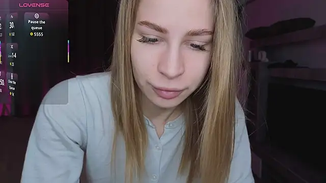 Elis Fox online show from 04.16.26