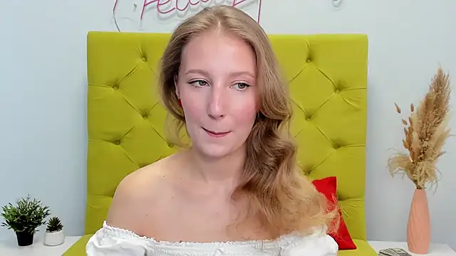 LolaWilsons online show from 02.13.26