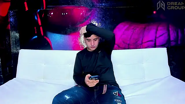 SlimLoves online show from 11.05.25