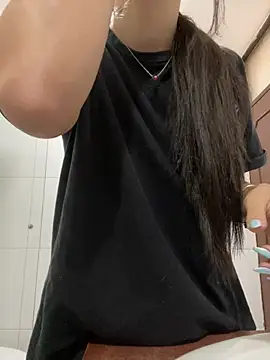 Snapshot of gabyaridi chatting on 02.08.26 gabyaridi online show from 02.08.26