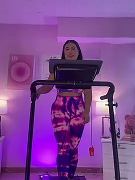 Snapshot of AshleyFerrer chatting on 02.27.25 AshleyFerrer online show from 02.27.25