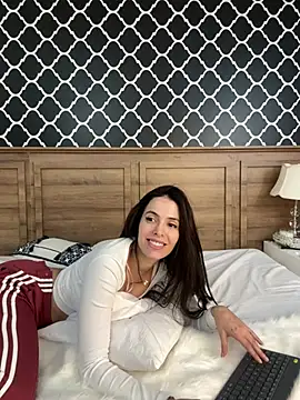 Snapshot of Amber_Rush_ chatting on 02.02.25 Amber Rush  online show from 02.02.25