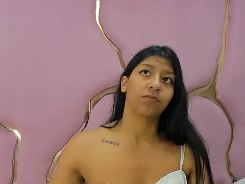 VaneLin18 online show from 09.14.25