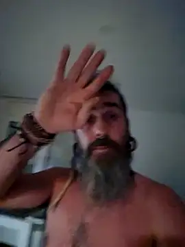 Snapshot of wCletuMEvanr chatting on 10.24.25 wCletuMEvanr online show from 10.24.25