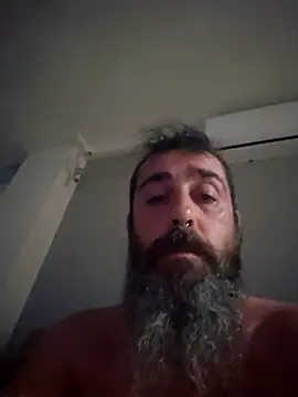 Snapshot of wCletuMEvanr chatting on 11.12.25 wCletuMEvanr online show from 11.12.25