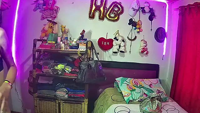 Snapshot of alexxa_dirty chatting on 01.15.25 alexxa dirty online show from 01.15.25