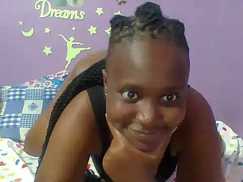 Snapshot of Beauty_beee chatting on 01.13.25 Beauty beee online show from 01.13.25