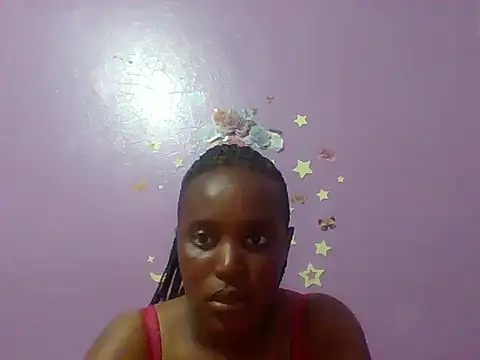 Snapshot of Beauty_beee chatting on 02.15.25 Beauty beee online show from 02.15.25