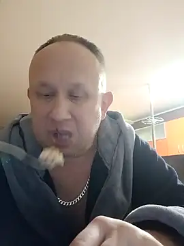 Snapshot of dikas45xxx chatting on 12.27.24 dikas45xxx online show from 12.27.24