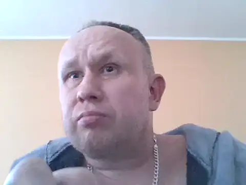 Snapshot of dikas45xxx chatting on 01.04.25 dikas45xxx online show from 01.04.25