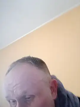 Snapshot of dikas45xxx chatting on 02.24.25 dikas45xxx online show from 02.24.25