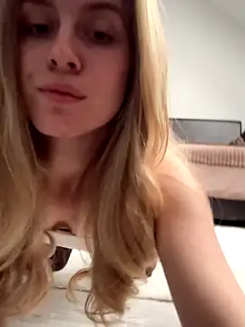 RozzitaBedberry online show from 11.14.25