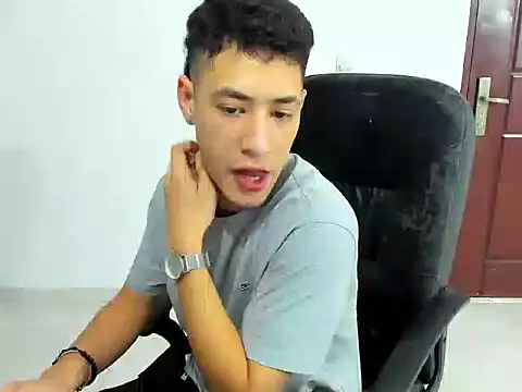 Chandler ken online show from 12.02.25