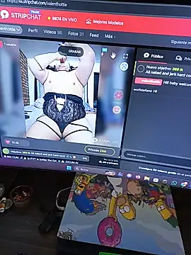 Snapshot of valenthottie chatting on 05.16.26 valenthottie online show from 05.16.26
