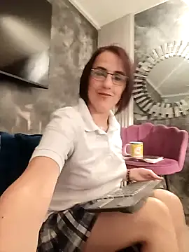Snapshot of IsisBlake chatting on 09.26.25 IsisBlake online show from 09.26.25