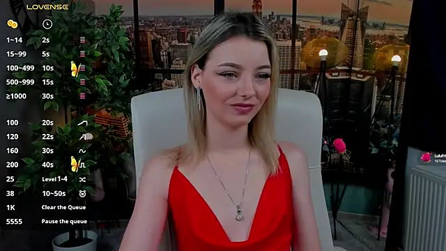 pretty little thing online show from 12.05.24