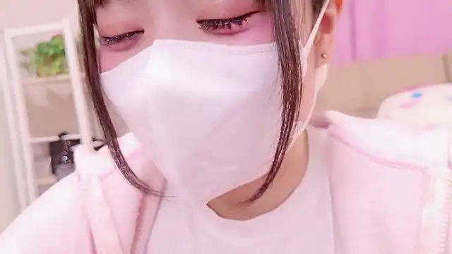 Mia--meow online show from 10.28.25