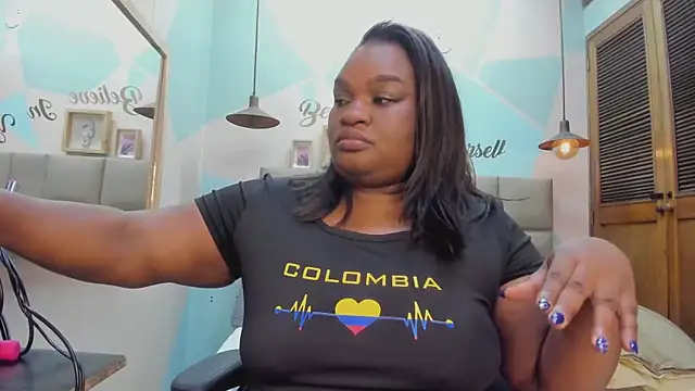 lilybaudyn  online show from 09.10.25