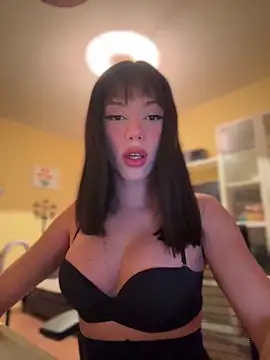 Snapshot of Carlita_cute chatting on 11.05.25 Carlita cute online show from 11.05.25