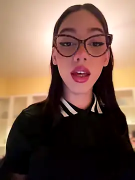 Snapshot of Carlita_cute chatting on 11.28.25 Carlita cute online show from 11.28.25