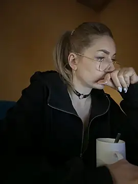 Crazy-Rosa online show from 01.12.25