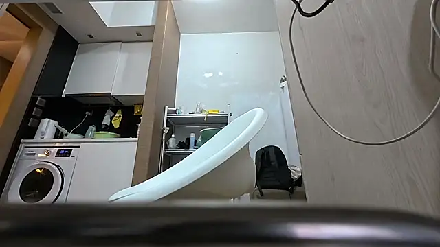 YunheLEE online show from 10.27.25