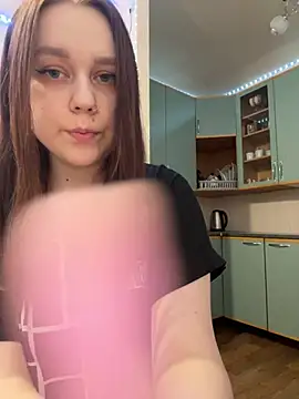 Marylallka5 online show from 02.16.25