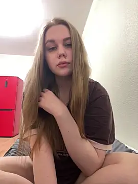 Marylallka5 online show from 04.05.26