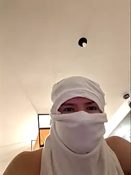 JuHots online show from 04.02.26