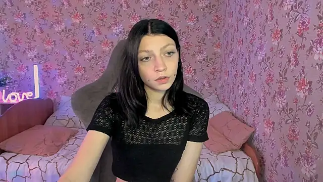 Lolly Haze online show from 12.14.25