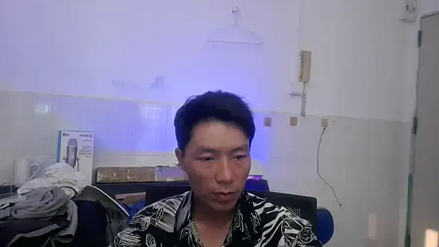 Snapshot of xhqds chatting on 04.22.26 xhqds online show from 04.22.26