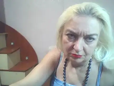 Snapshot of Meri798 chatting on 12.21.24 Meri798 online show from 12.21.24