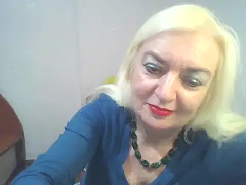 Snapshot of Meri798 chatting on 12.21.24 Meri798 online show from 12.21.24